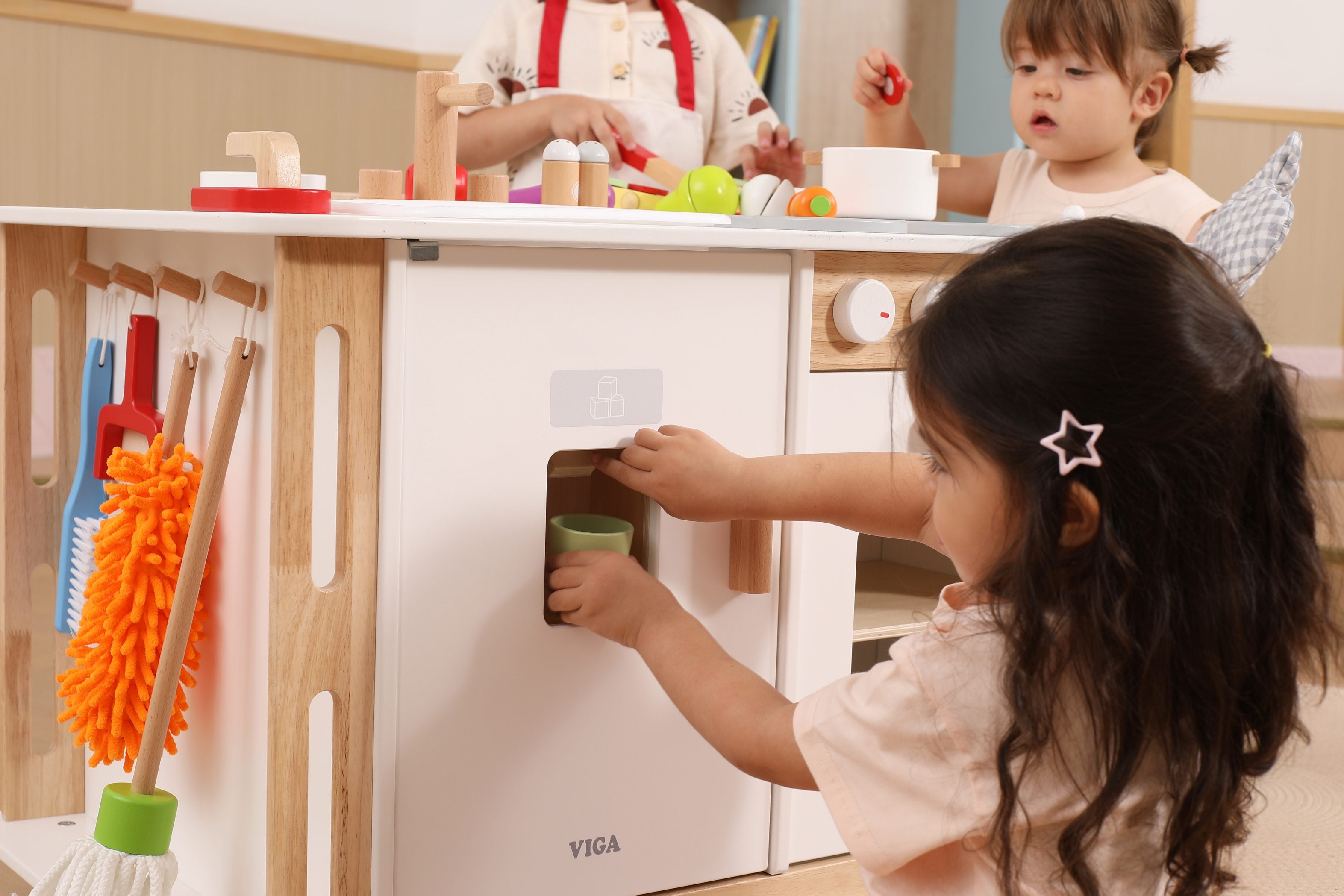 Viga All-in-One Household & Cleaning Activity Center - 31-Piece Montessori Life Skills Station