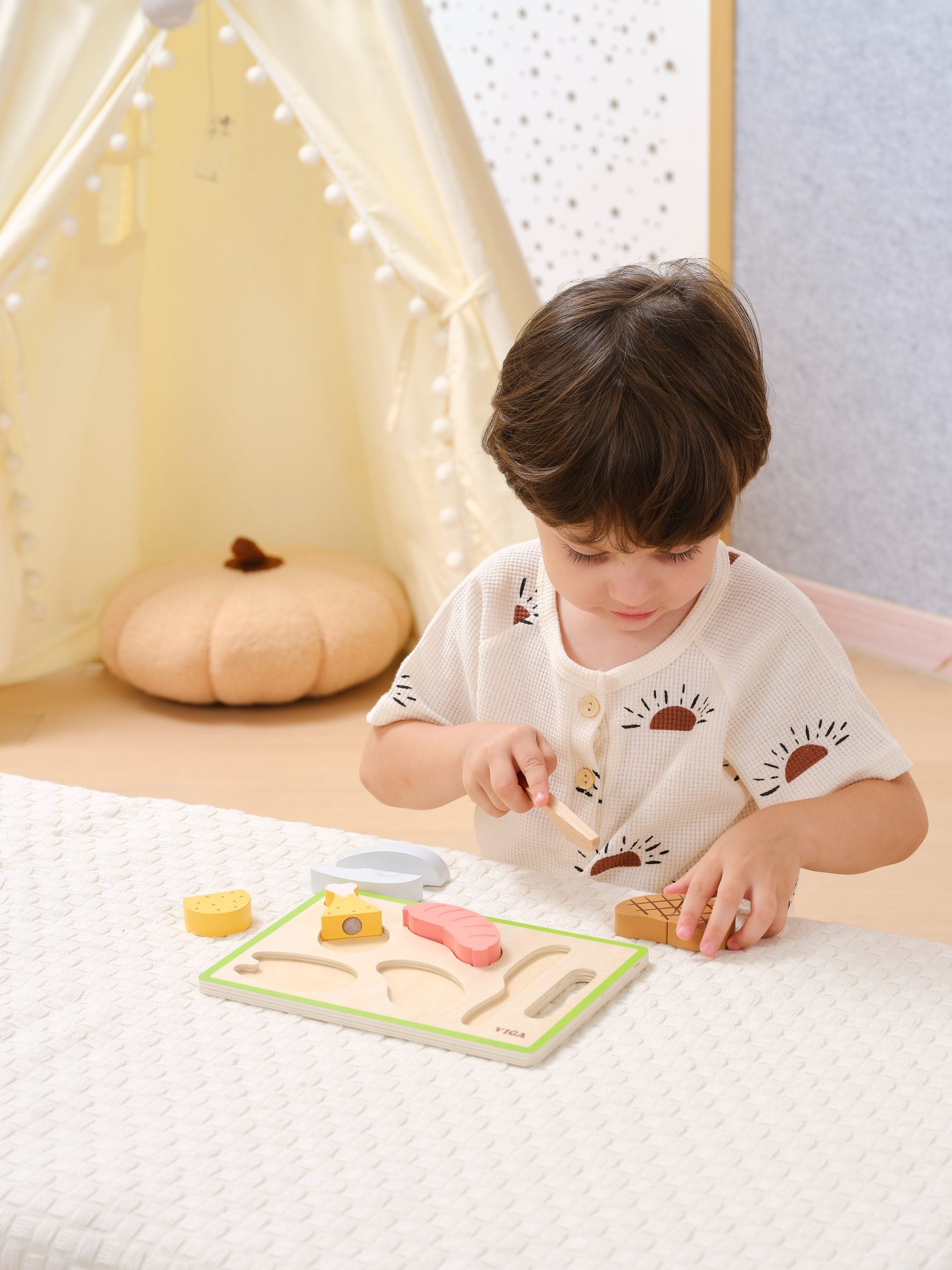 Viga Compact Wooden Dinner Meat Slicing & Matching Set - 6-Piece Montessori Starter Toy