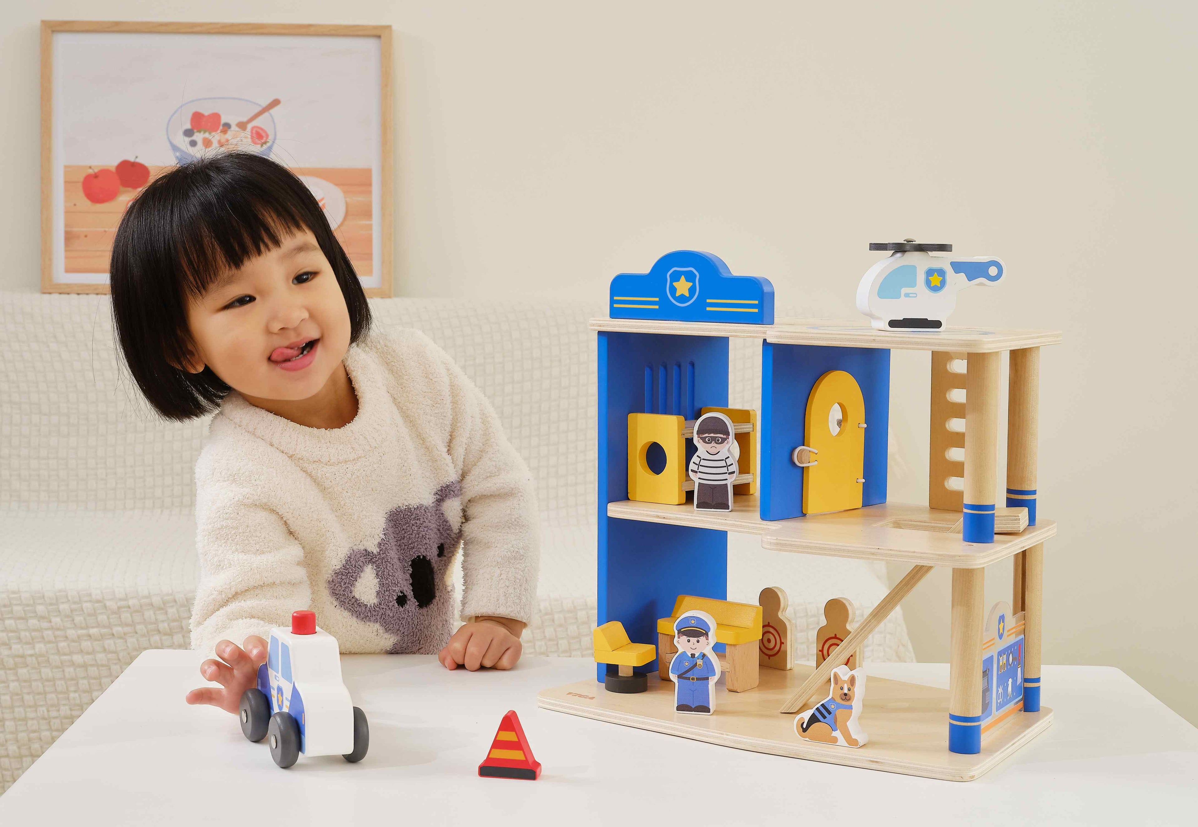 Viga 3-Story Wooden Police Station Playset - 12-Piece Patrol Headquarters with Police Car & Copter
